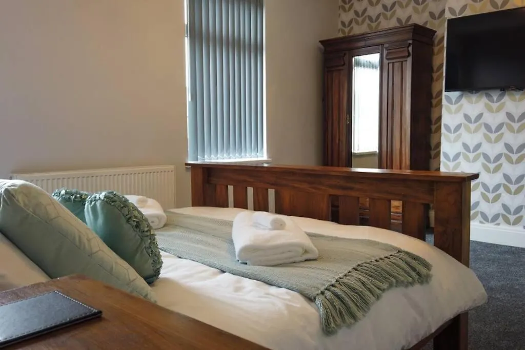 Westcliffe House Villa Blackpool Holiday home