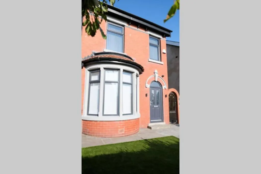 Westcliffe House Villa Blackpool